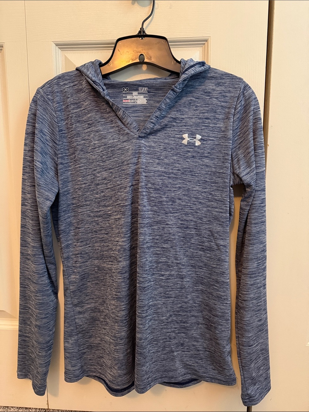 Under Armour Heathered Hooded Long Sleeve Top